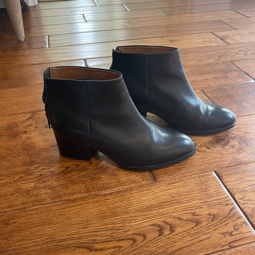 Seychelles booties